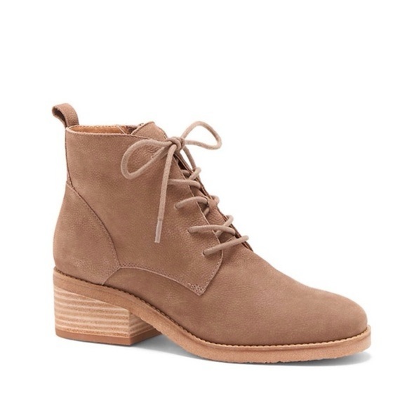 Lucky brand brown lace up ankle boot/ bootie ❤️ - Picture 2 of 7